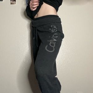 Calvine klein quarter sweats with elastic waist
